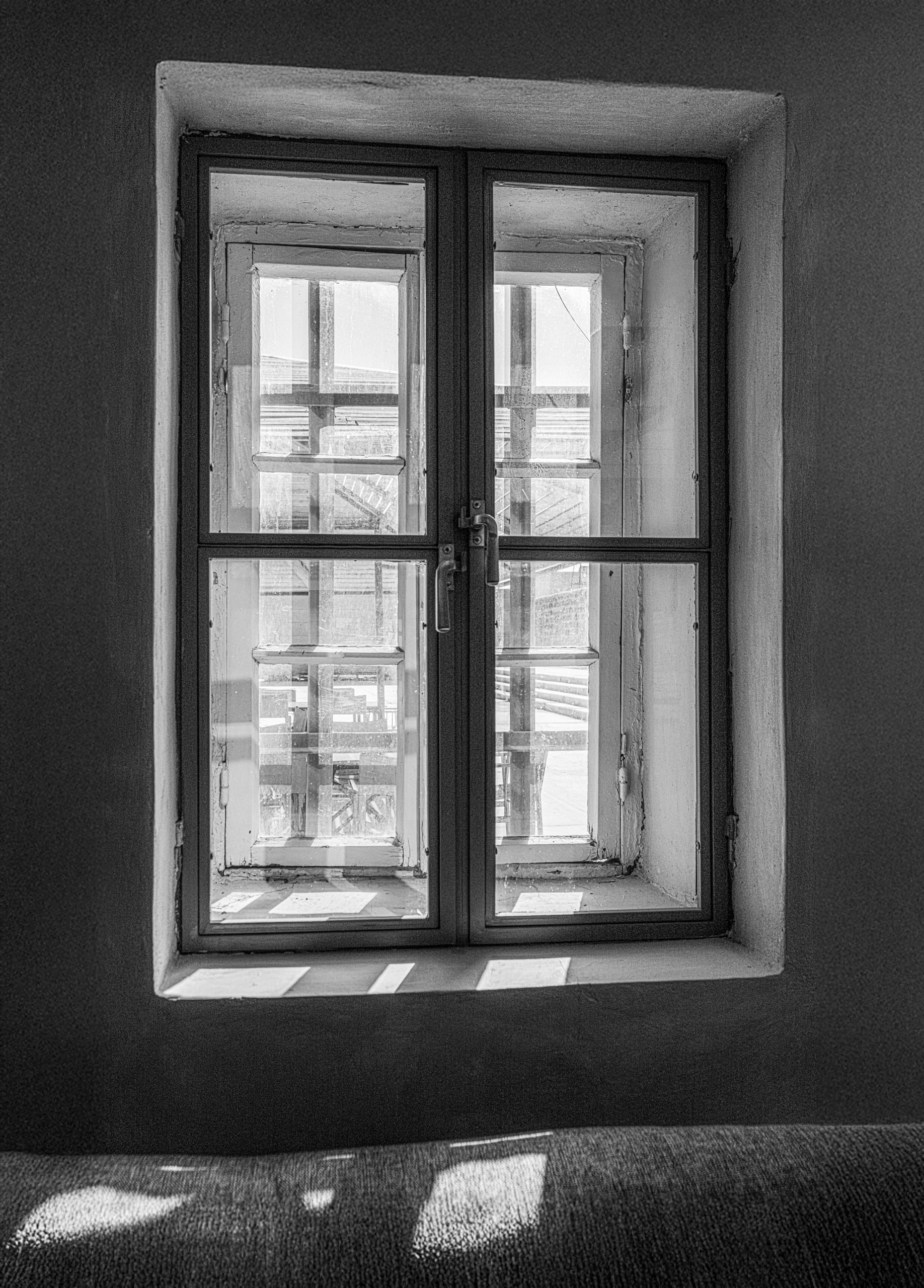 Alazraq Umaljemal Archi, a fine-art photograph by Ali Abu Ras