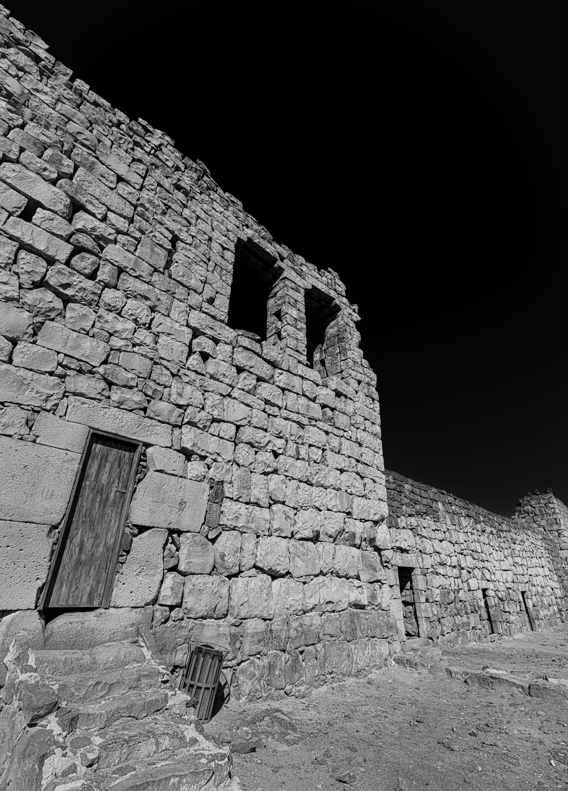 Alazraq Alzraq Archi, a fine-art photograph by Ali Abu Ras