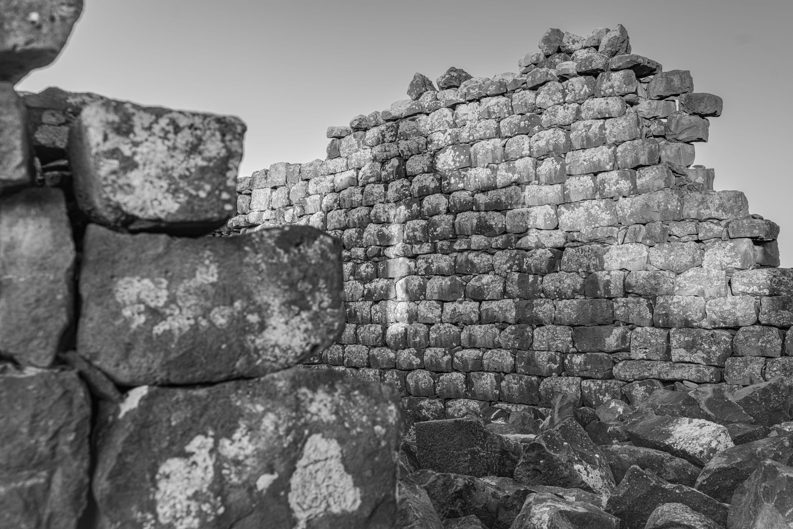 Alazraq Umaljemal Archi, a fine-art photograph by Ali Abu Ras