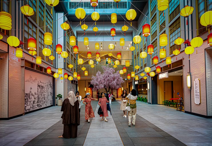 Dubai Mall People Road Chines, a fine-art photograph by Ali Abu Ras